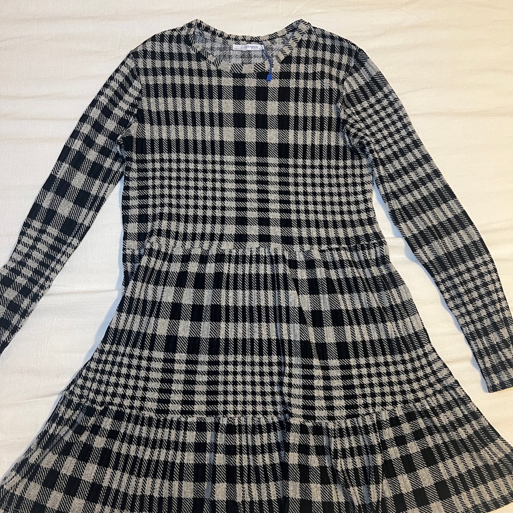 ZARA plaid black & grey flowy dress